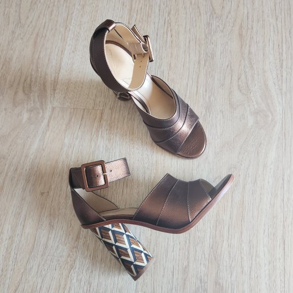 Brian Atwood B-Brandy 4" Wood Block Heel Sandal Ankle Strap Open Toe Leather - Picture 4 of 16